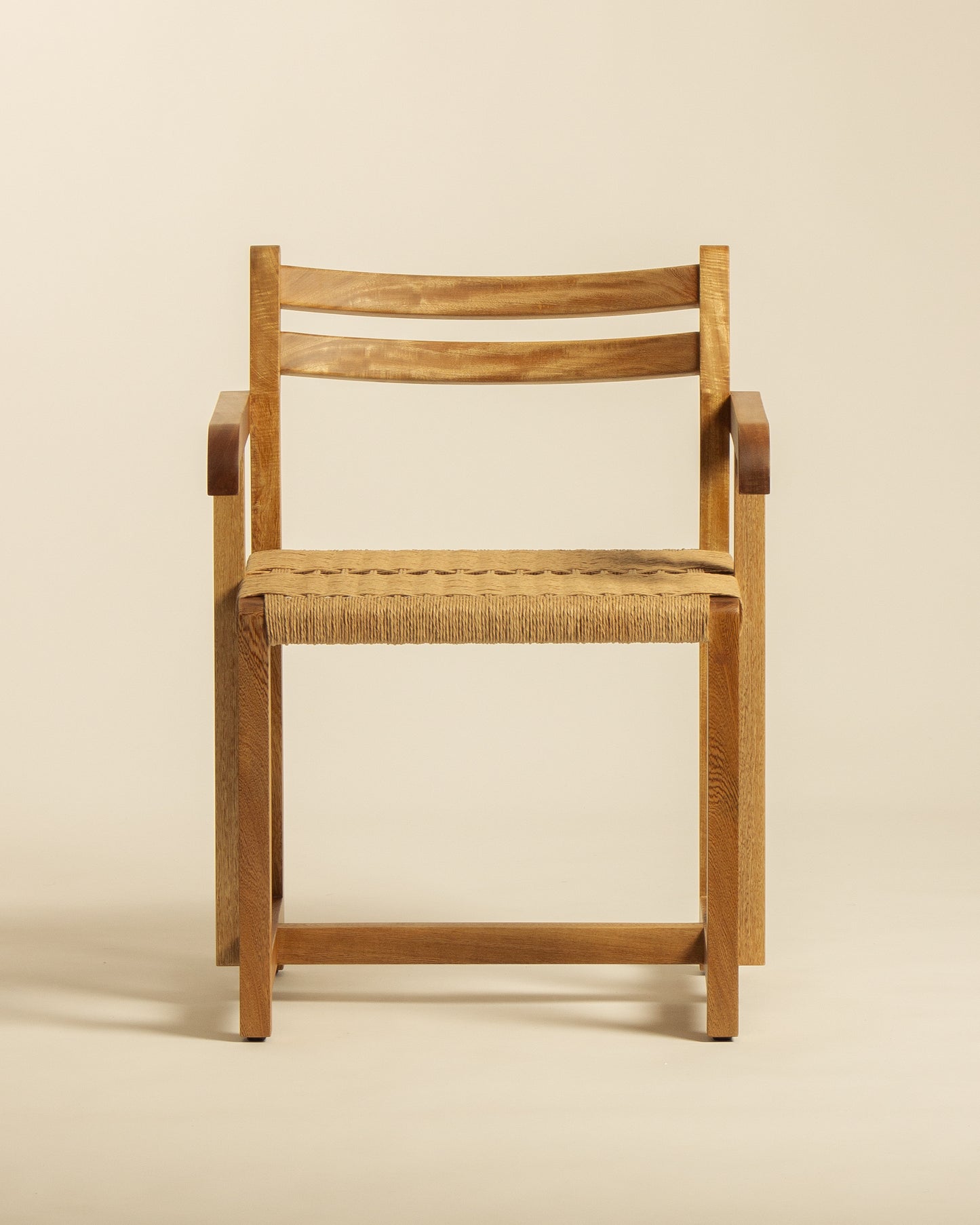 Silla de Comedor con Descansabrazos Mariana